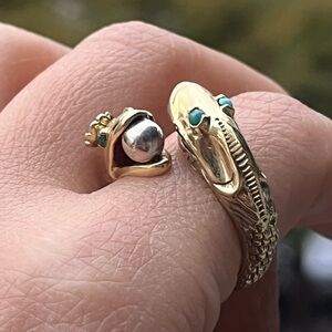 VINTAGE ORIGINAL 14K 2-tone GOLD MASSIVE "BYPASS" RING PISCES “FISHES" with GEMS